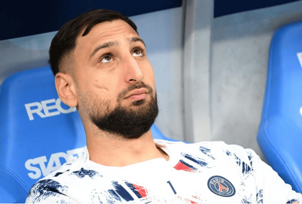 stron, 舍瓦利埃的, 的意大利门